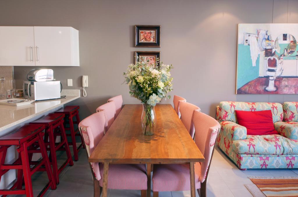 Surferscorner Self Catering Apartments Muizenberg Room photo